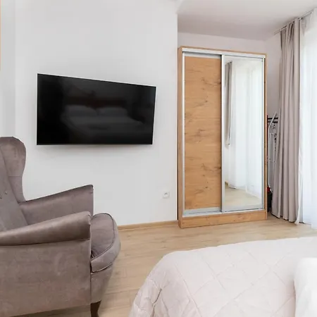 Cozy Studio With Terrace Seaside Chlapowo By Renters アパート Władysławowo