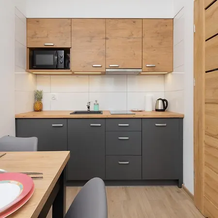 Cozy Studio With Terrace Seaside Chlapowo By Renters アパート Władysławowo